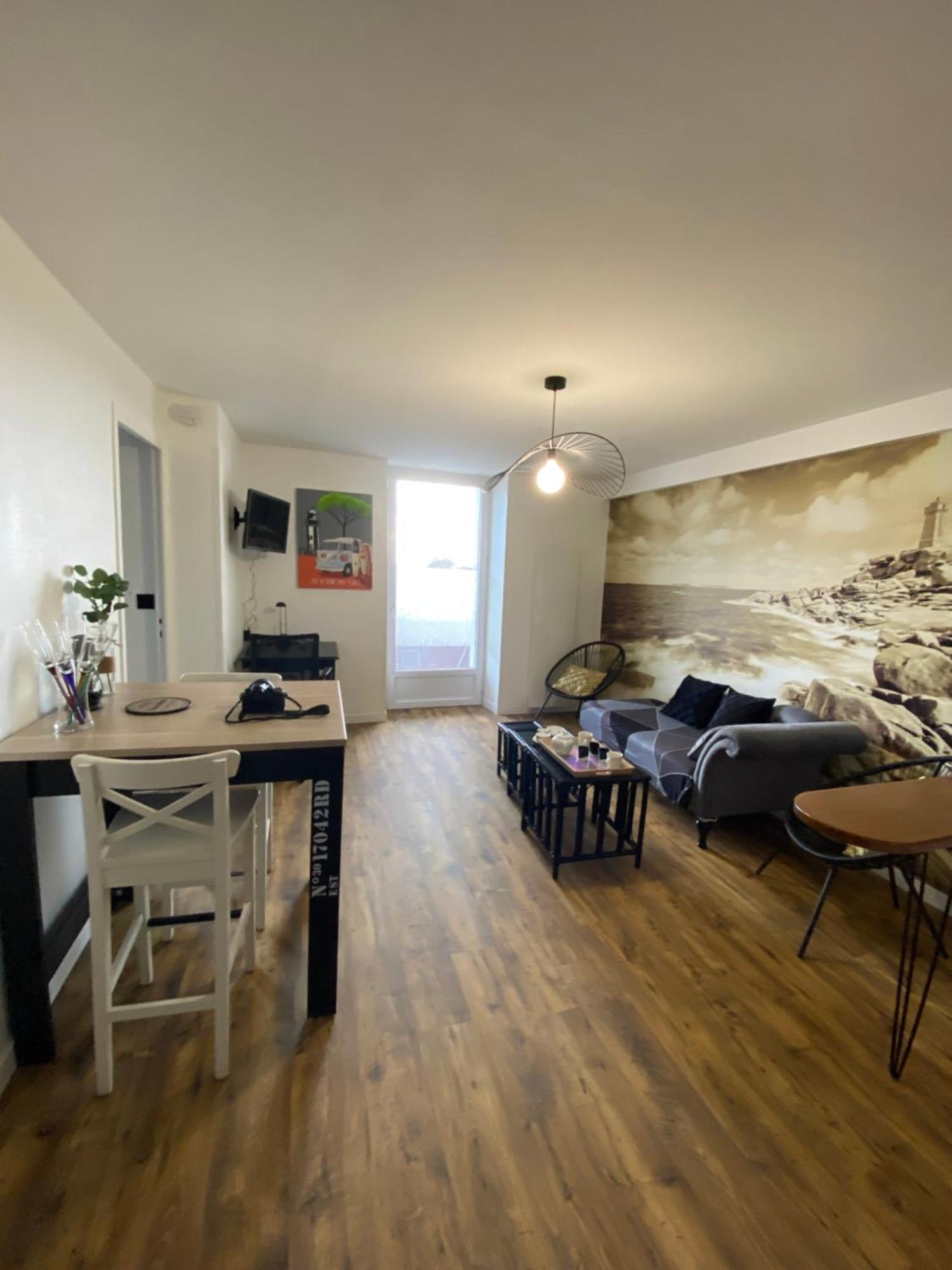 Guirec Centre Apartment